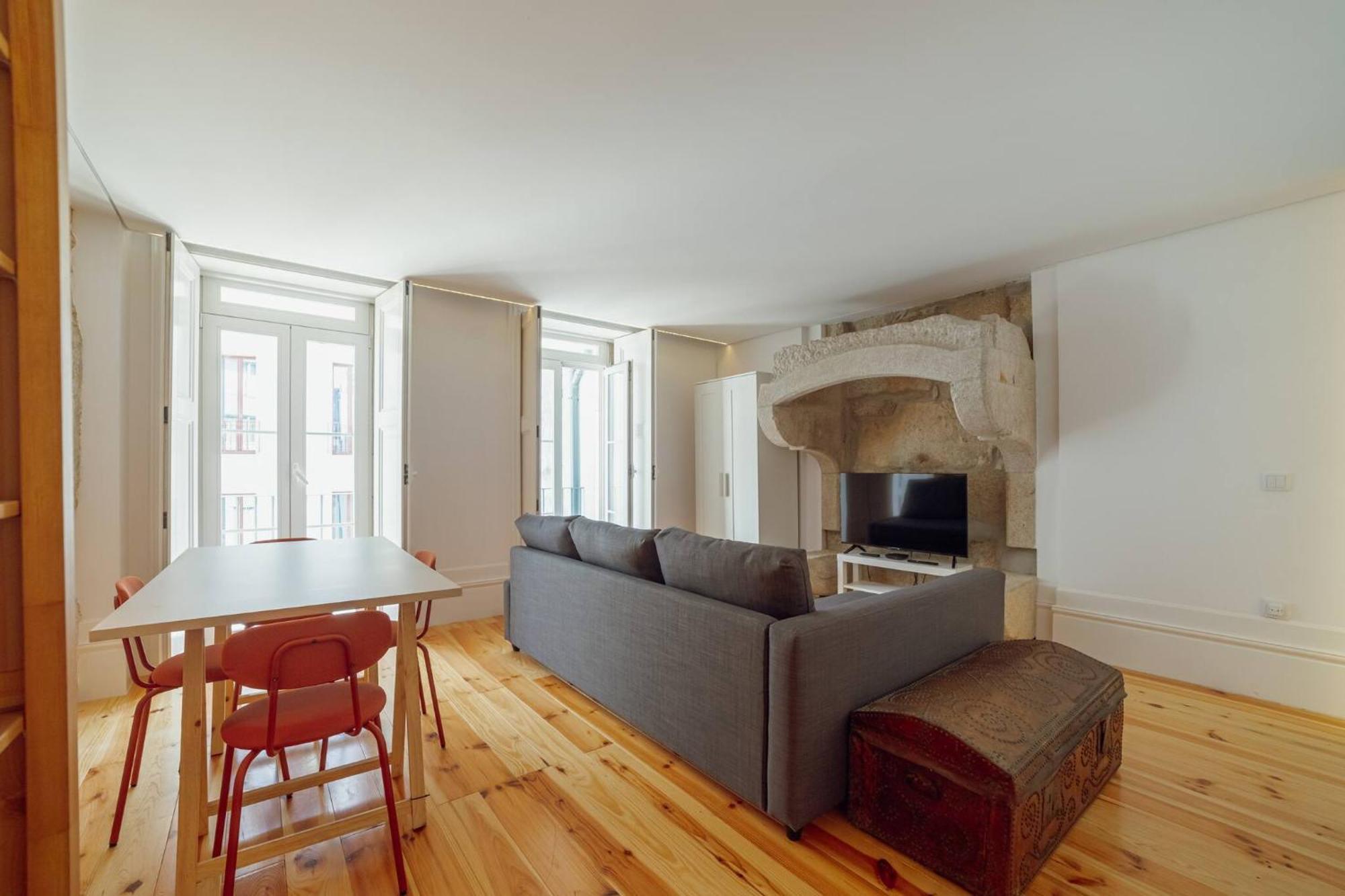 Cozy Almada By Hosty Appartement *