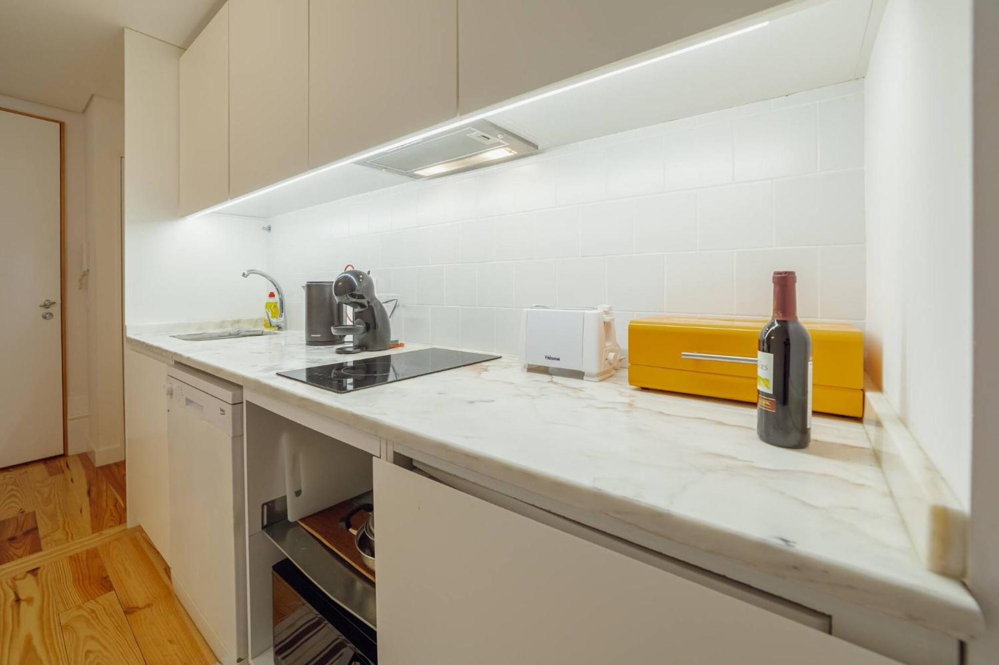 Cozy Almada By Hosty Appartement Oporto