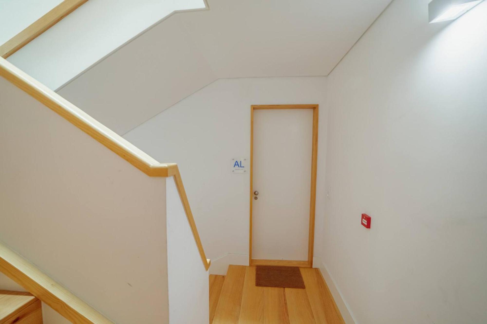 Cozy Almada By Hosty * Oporto