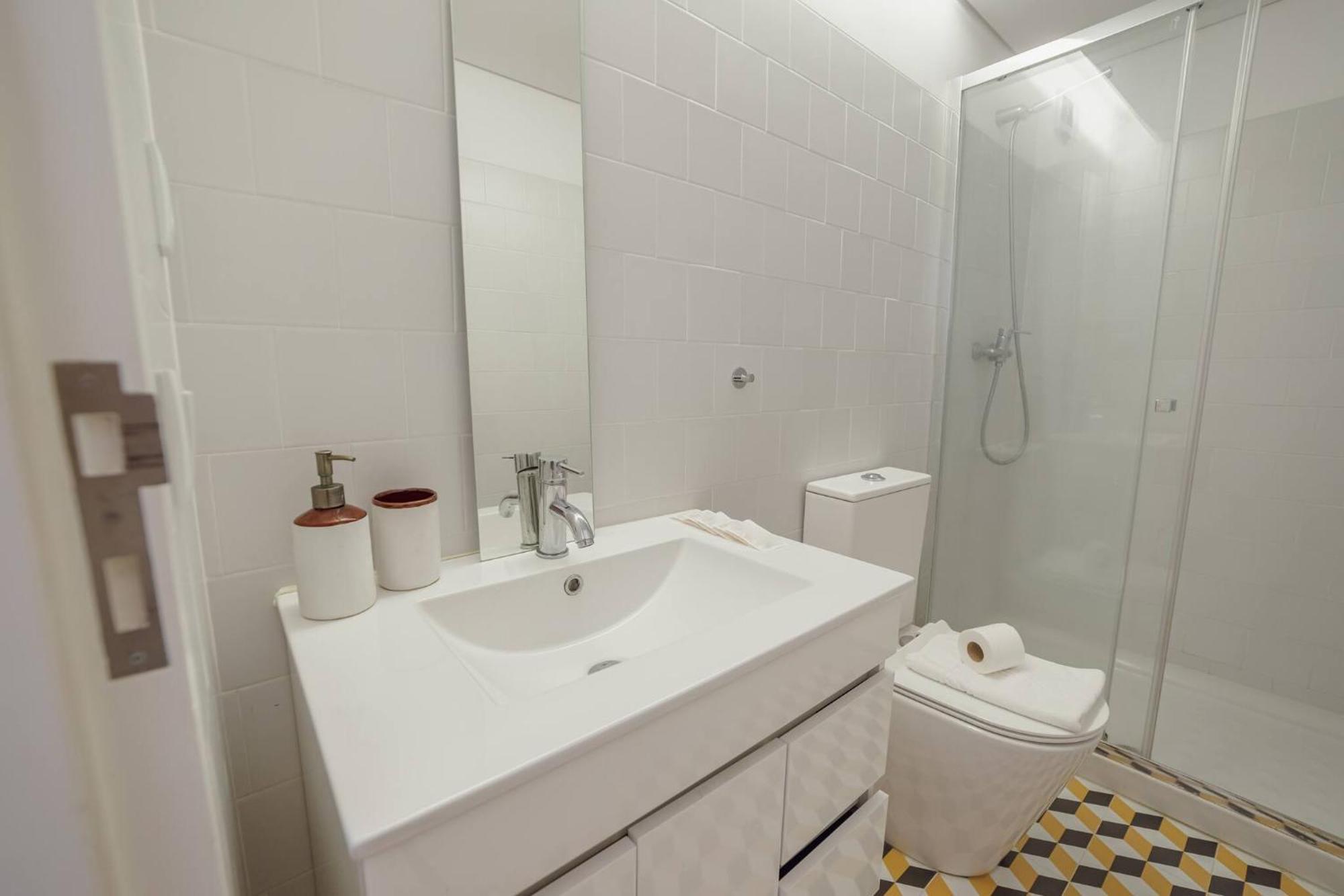 Cozy Almada By Hosty * Oporto